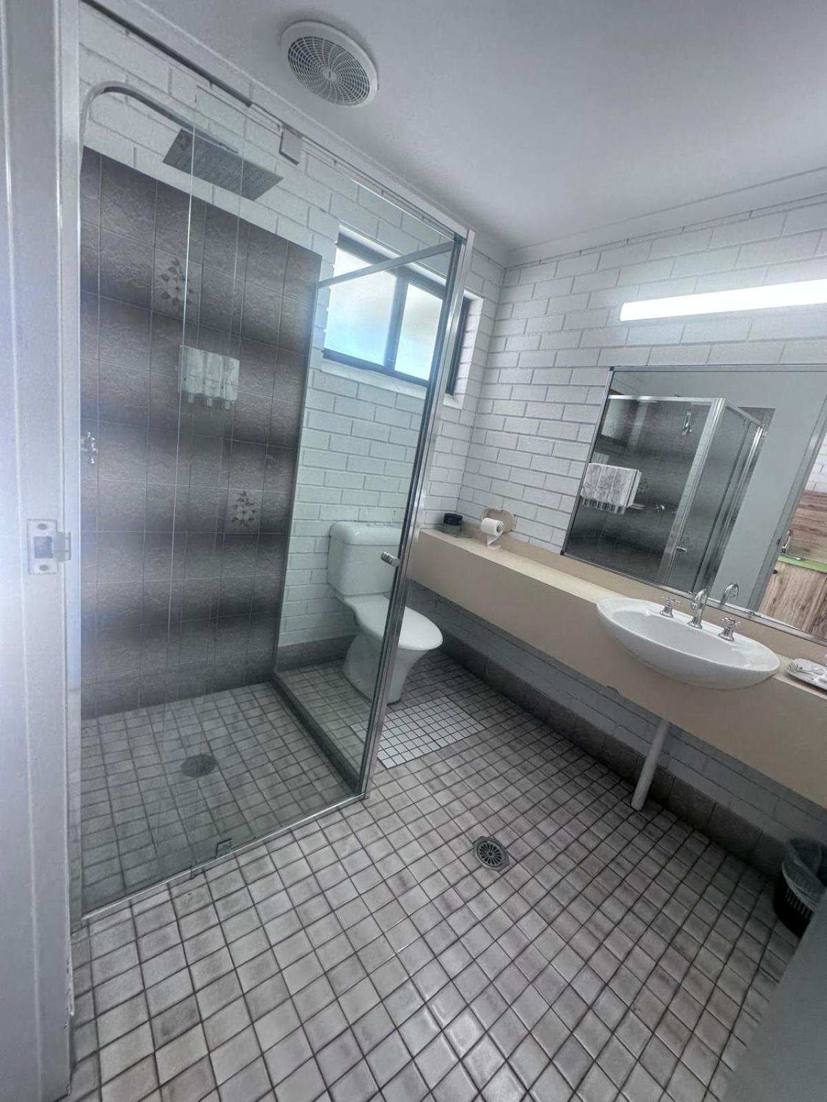 Albury Garden Court Motel Εξωτερικό φωτογραφία