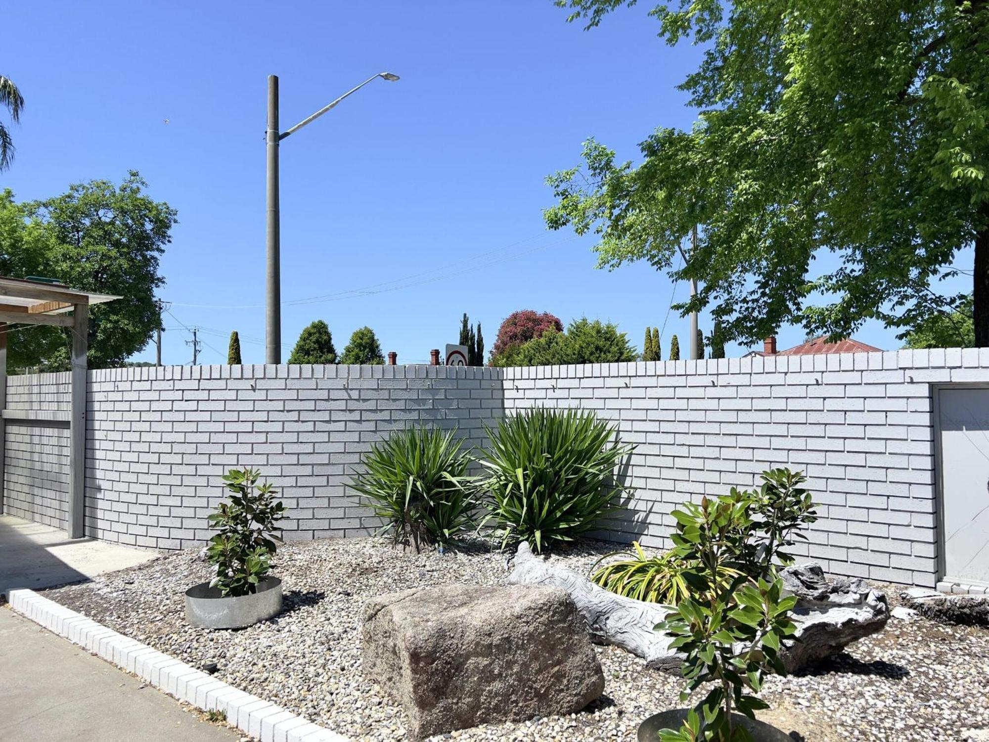 Albury Garden Court Motel Εξωτερικό φωτογραφία